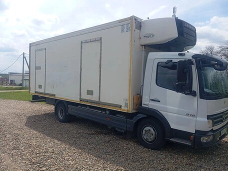 2010 Mercedes-Benz Atego, белый, 3250000 рублей, вид 2