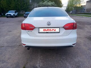 2013 Volkswagen Jetta VI, белый, 730000 рублей, вид 4