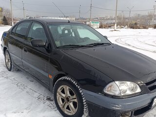 2001 Toyota Avensis I Рестайлинг, чёрный, 420000 рублей, вид 1