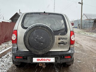2011 Chevrolet Niva I Рестайлинг, серый, 300000 рублей, вид 4