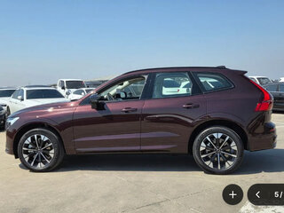 2025 Volvo XC60 II Рестайлинг 2, пурпурный, 6500000 рублей, вид 5