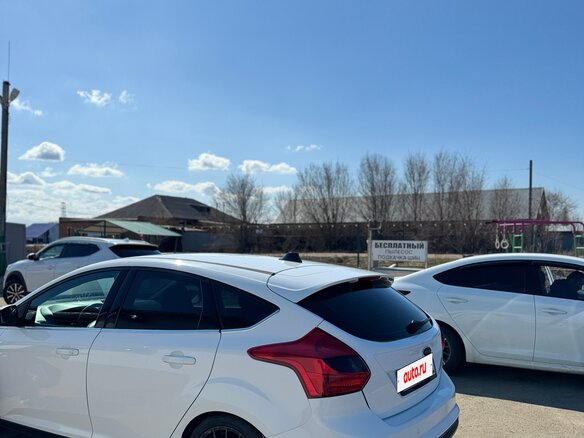 2011 Ford Focus III, белый, 900000 рублей - вид 6