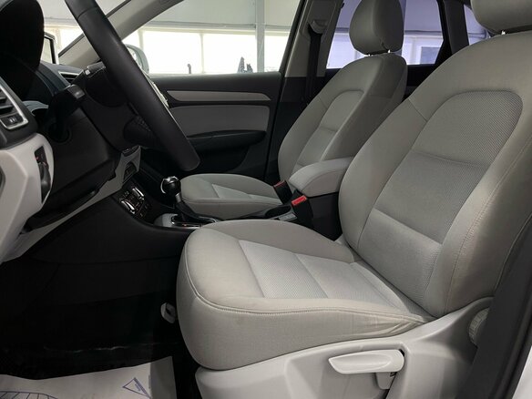 2014 Audi Q3 I (8U), белый, 1599000 рублей - вид 21