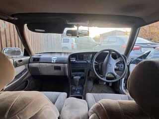 1989 Toyota Mark II VI (X80), белый, 300000 рублей, вид 5