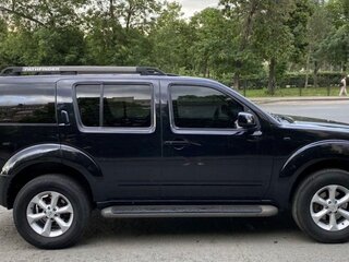 2006 Nissan Pathfinder III, чёрный, 990000 рублей, вид 3