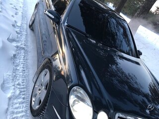 2002 Mercedes-Benz E-Класс 320 III (W211, S211), чёрный, 1230000 рублей, вид 5