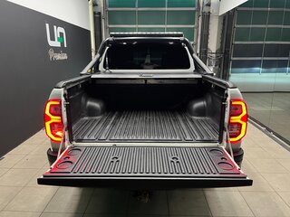 2021 Toyota Hilux VIII Рестайлинг 2, белый, 5400000 рублей, вид 4