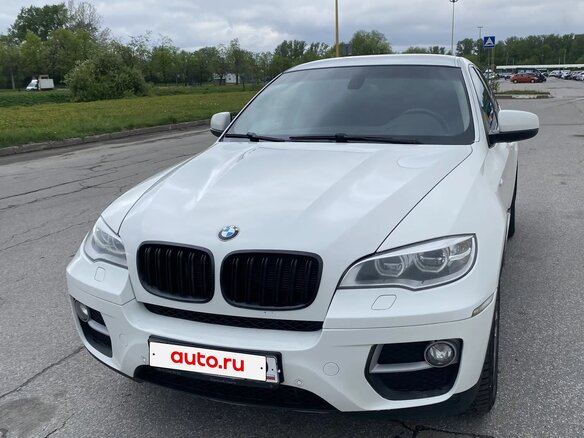 2014 BMW X6 35i I (E71) Рестайлинг, белый, 1750000 рублей - вид 2