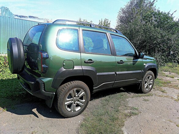 2022 Lada (ВАЗ) Niva Travel I, зелёный, 1400000 рублей - вид 10