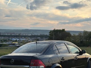 2010 Opel Astra H Рестайлинг, чёрный, 498000 рублей, вид 1