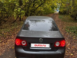 2009 Volkswagen Jetta V, серый, 800000 рублей, вид 4
