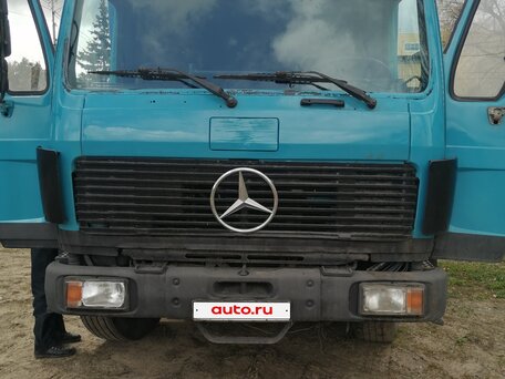 1993 Mercedes-Benz 1424, зелёный, 1000000 рублей, вид 1