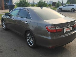 2016 Toyota Camry VII (XV50) Рестайлинг, серый, 2250000 рублей, вид 4