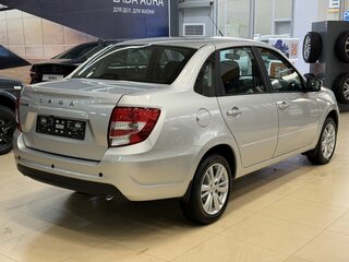 2026 Lada (ВАЗ) Granta I Рестайлинг, серебристый, 1238000 рублей, вид 4