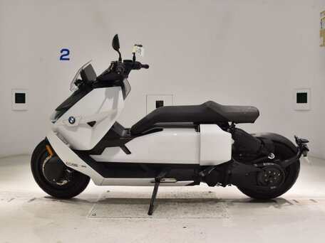 2022 BMW CE 04, белый, 1200000 рублей, вид 3