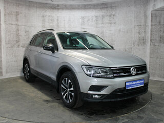 2020 Volkswagen Tiguan II, серебристый, 1812000 рублей, вид 3