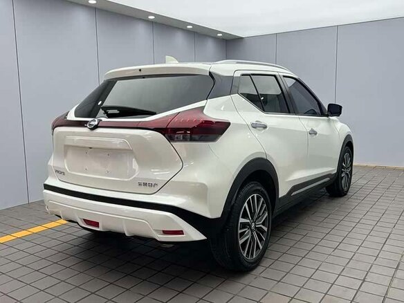 2022 Nissan Kicks I Рестайлинг, белый - вид 5