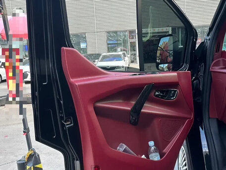 2021 Ford Transit, чёрный, 4828002 рублей, вид 4