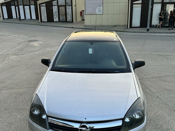 2008 Opel Astra 6-speed H Рестайлинг, серебристый, 470000 рублей