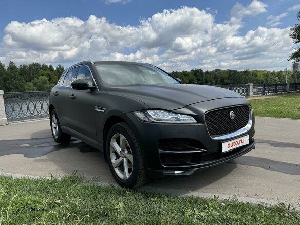 2018 Jaguar F-Pace I, чёрный, 3399000 рублей - вид 3
