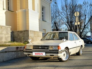 1981 Mitsubishi Galant IV, белый, 380000 рублей, вид 4