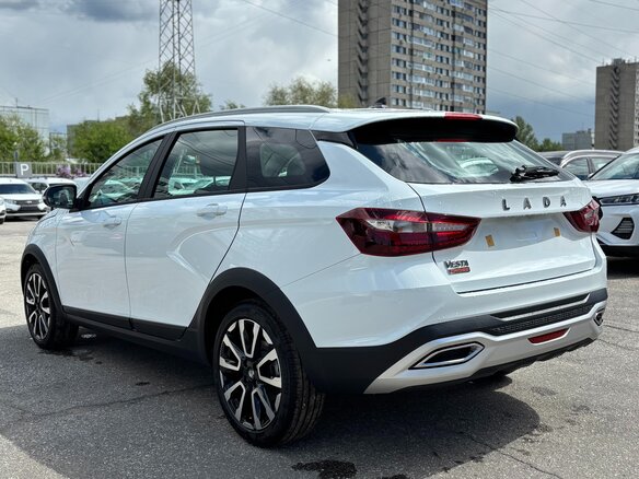 2024 Lada (ВАЗ) Vesta SW Cross I Рестайлинг (NG), белый, 1747000 рублей - вид 3