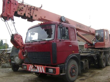 1993 Машека КС-3579, красный, 1600000 рублей, вид 2