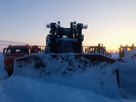 2012 Caterpillar D9, жёлтый, 40000000 рублей, вид 5