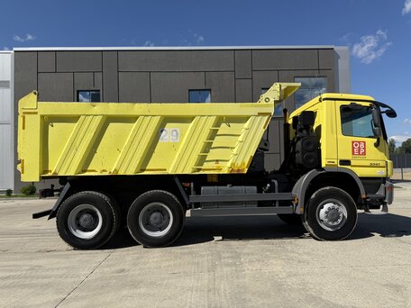 2017 Mercedes-Benz Actros, жёлтый, 9980000 рублей, вид 2