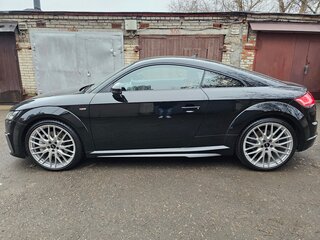 2019 Audi TT 45 TFSI III (8S) Рестайлинг, чёрный, 4290000 рублей, вид 3