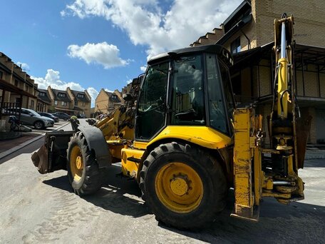 2008 Hidromek HMK 102S, жёлтый, 5500000 рублей, вид 1