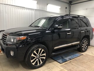 2013 Toyota Land Cruiser 200 Series Рестайлинг 1, чёрный, 5050000 рублей, вид 4