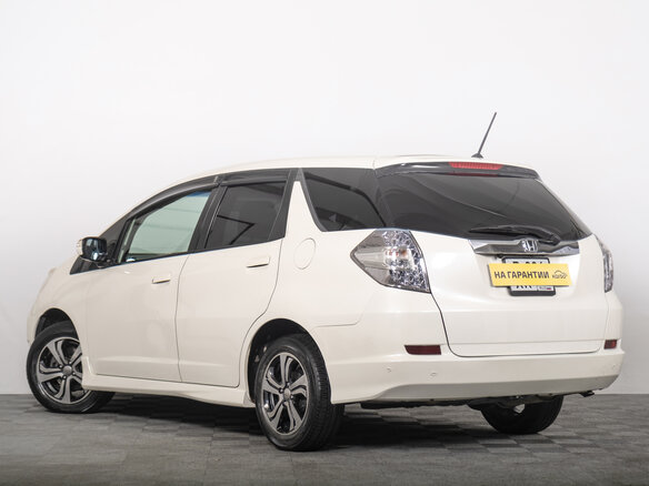 2011 Honda Fit Shuttle I, белый, 1069000 рублей - вид 4