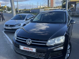2010 Volkswagen Touareg II, чёрный, 1850000 рублей, вид 3