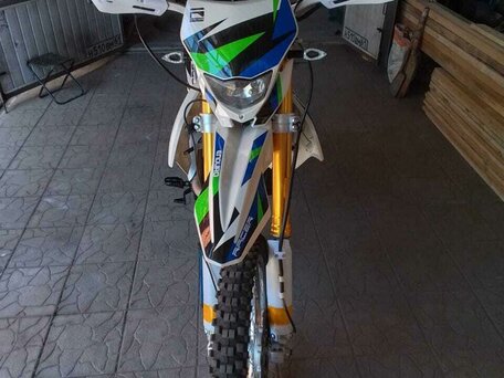2020 Racer Enduro, зелёный, 170000 рублей, вид 1