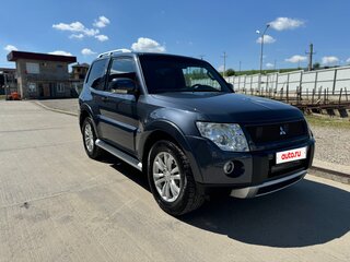 2008 Mitsubishi Pajero IV, серый, 2250000 рублей, вид 3
