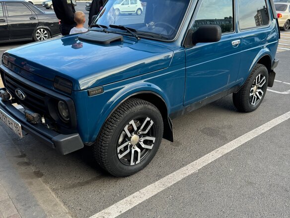 2013 Lada (ВАЗ) 2121 (4x4) I Рестайлинг, синий, 850000 рублей - вид 1