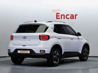2021 Hyundai Venue I, белый, 1700000 рублей, вид 3