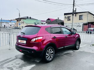 2012 Nissan Qashqai I Рестайлинг, красный, 1250000 рублей, вид 2