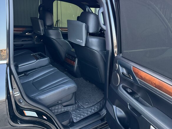 2018 Lexus LX 570 III Рестайлинг 2, чёрный, 11000000 рублей - вид 16