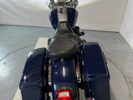 2010 Harley-Davidson Road King, синий, 610000 рублей, вид 4