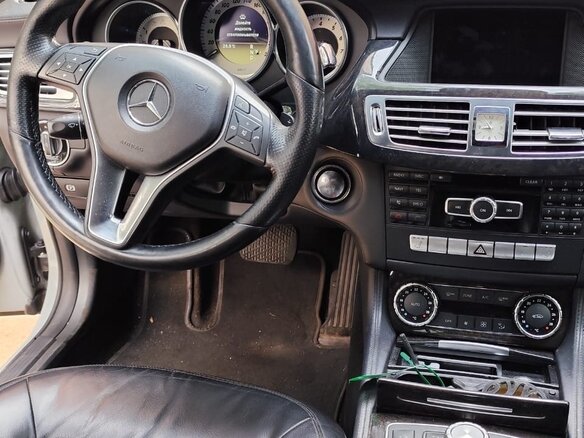 2011 Mercedes-Benz CLS 350 II (C218), бежевый, 2200000 рублей - вид 6