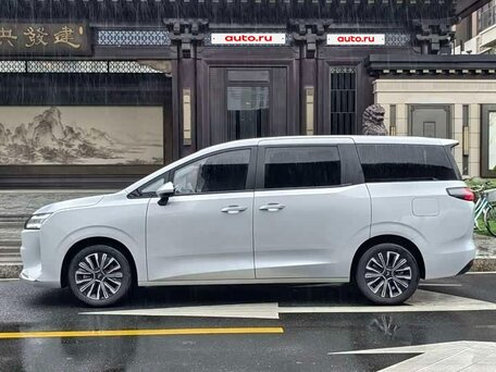 2026 Wuling Starlight 730, серебристый, 2750000 рублей, вид 3