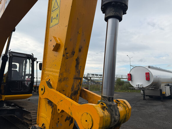 2023 JCB 215, жёлтый, 10490000 рублей - вид 25