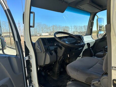 2017 Isuzu Forward (F-Series), белый, 4195000 рублей, вид 2