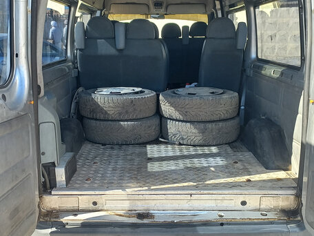2006 Ford Transit, серый, 820000 рублей, вид 2