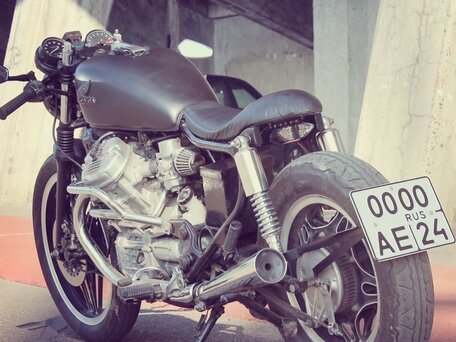 1987 Honda GL 500 Silver Wing, чёрный, 300000 рублей, вид 3
