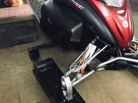 2012 Yamaha Venture, красный, 1400000 рублей, вид 5