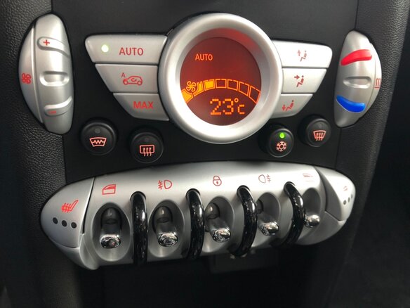 2008 Mini Hatch Cooper II (R56), чёрный - вид 10