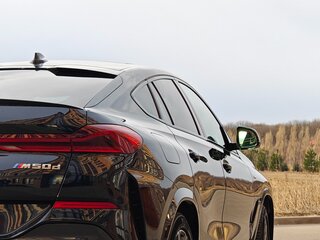 2021 BMW X6 M50d III (G06), чёрный, 12000000 рублей, вид 3